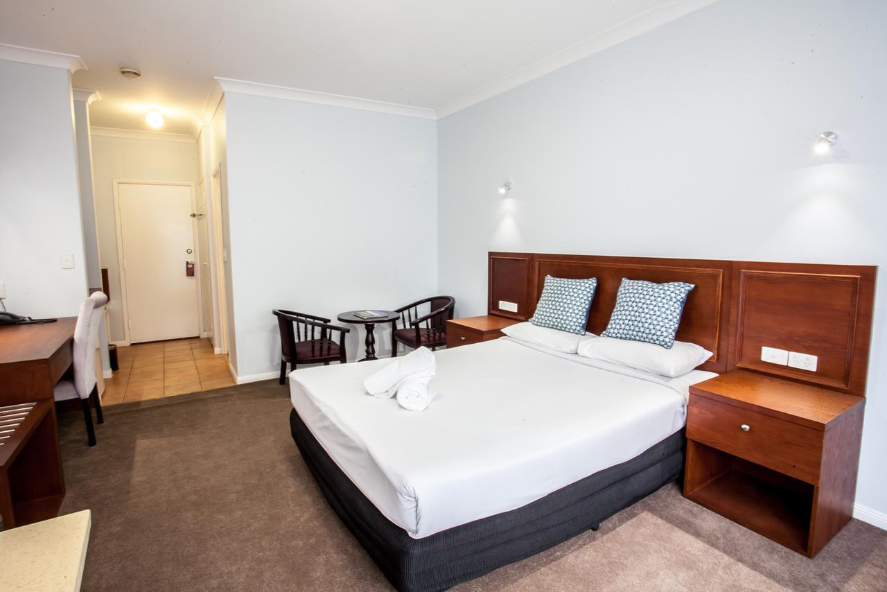 Motel Motor Springwood